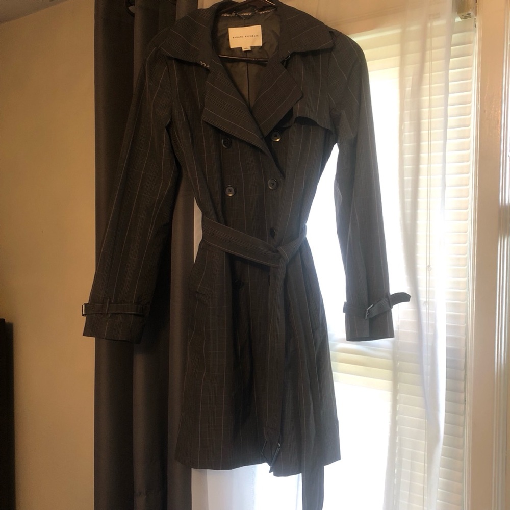 Banana Republic Plaid Trench Coat☂️